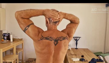 Have Been Asked to Do a Flexing Vid - Well, It´s a Start