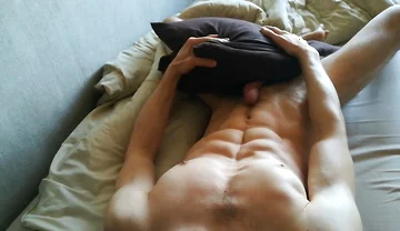 I Want to Cum so Bad... Dry Humping My Pillow Until I Blast