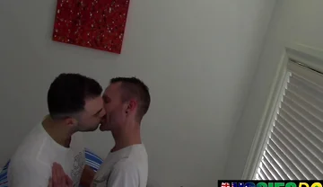 Aussie Bottom Lewis Barebacked by Horny Mason