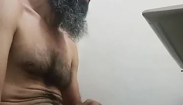 Just in Underwear for You, Enjoy It