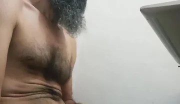 Just in Underwear for You, Enjoy It