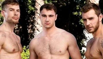 Bubble Butt Bitch Spitroasted By Big Cocked Muscle - Carter Woods, Michael Boston, David Skylar