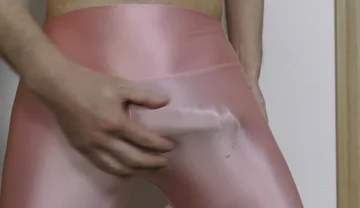 Masturbation with Pink Spandex Leggings