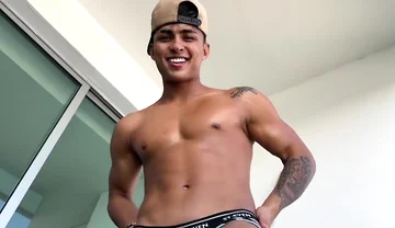 Handjob Casting - Cris Vega