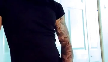 Transitioning Creator Milking Her Cock