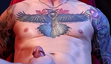 Bullbossjosh and His Legendary Cock Come by Studio