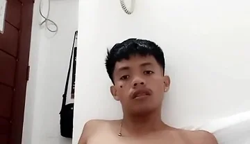 Stepdaddy’s Hot Twink Jerks off While Begging for Cum
