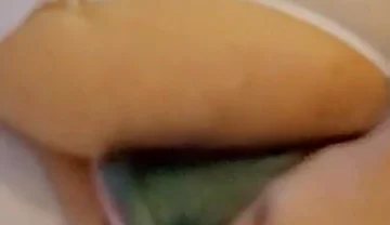 Addicted to This Huge Thick Ass-Destroying Toy!!!!!
