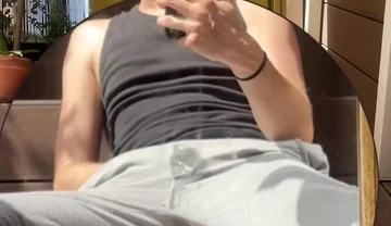 Amateur Boy Wets His Grey Sweatpants