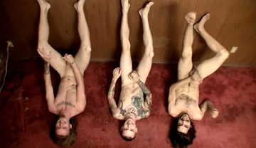 3 Horny Straight Guys Jerking off