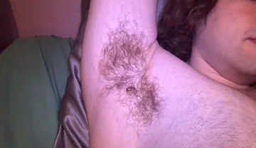 Anyone Want to Sniff My Armpits?