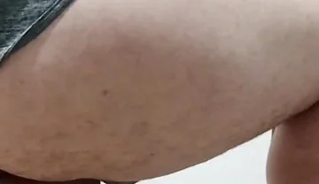 Ugly Femboy Showing Her Ass Swinging