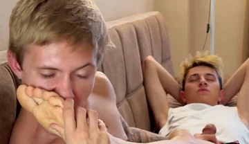 Foot Fetish Part 1 Twink Licks Her Friend's Feet and Sucks His Big