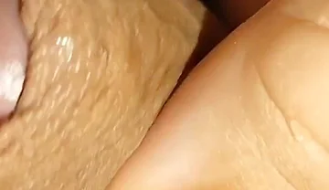 Amazing Dick Cums Alone Even When Not Excited!!!