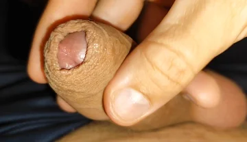 Amazing Dick Cums Alone Even When Not Excited!!!