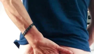 Anal Exhibition in the Kitchen