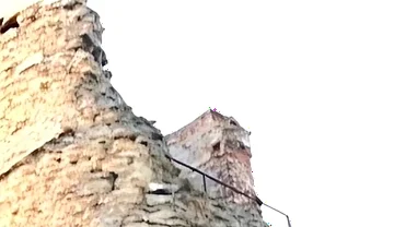 BJörn and Jean Discovered More Than Just Old Castle Ruins