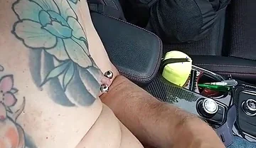 Sls-frank I Masturbate in the Car and Wait for Punters to Blow Them