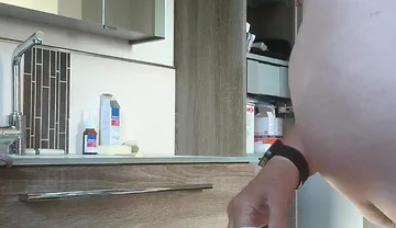 Shave toilet, Belt