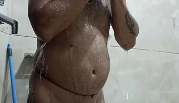 Desi Hot Man Enjoy Shower and Masterbation Show
