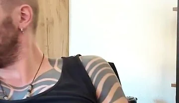 Jerking off to Porn