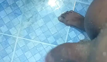 Black Men Thirsty for White Girls