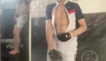 This Young Cyclist Boy Made It to the Bathroom but Still Wets Himself as He Can't Hold Pee Any Longer