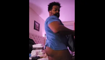 Stepdaddy Shows Juicy Ass While Doing Laundry
