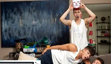 Men - Adam Awbride Bends On His Knees And Takes Kyle And Drake Von Hot Loads On His Face