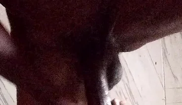 African Huge Cock Displayed Mastabating and Huge Cum