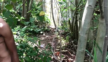 Threesome Outdoor Fuck Inside the Bush
