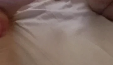 I Painted My Feet to Get Back Into Furry, Masturbate and Cum on My Feet