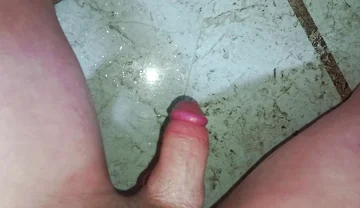 In the Bathroom, Manual Masturbation with Nerve-wracking Moans, Too Bad I Didn't Satisfy