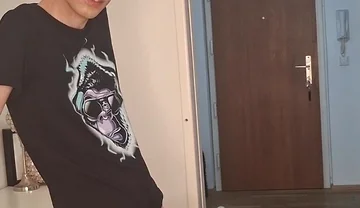 Experienced Stepdaddy Gets Fucked by a Geek