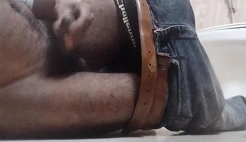 Hotel Bhatroom Gay Masturbate