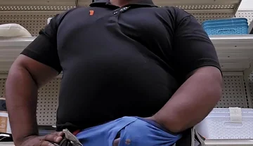 Thick Stepdaddy Cums in Public Store