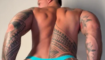 Spandex Makes Me I Jerk off Until I Shoot a Big Load