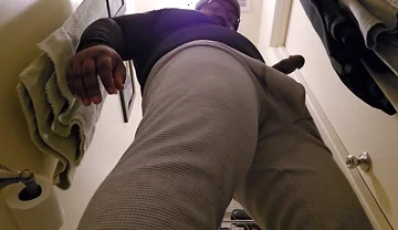 Black Stepdaddy Nuts in Bathroom After Work