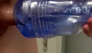 Handsfree Cumshot From Redhead Twink