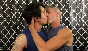 Hot Gay Kissing with Johnny & Richard
