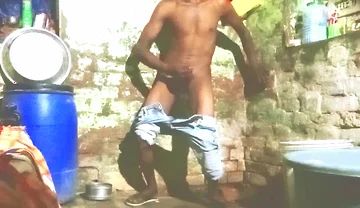 Meet a Indian Boy Hot Bedroom Fuck Seeking the Single Men