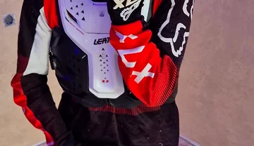 Hard Fucked Those Hot Osiris D3 Sneakers