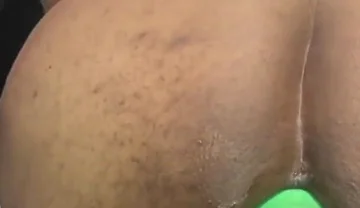 Butt Plug in Fucking Machine