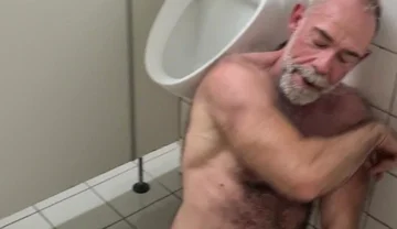 Bathroom Cruising