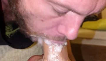 Playing with Huge Amount of Saliva Doing Bubbles and Deepthroat