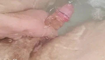 Bellend Out in Bathtub