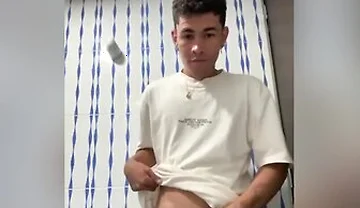 Spectacular Cumshot From A Cute Latino Boy