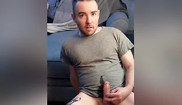 Finger Me While I Piss Myself