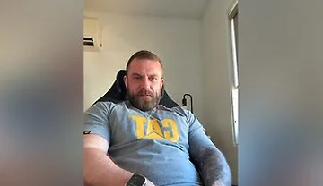 Built Aussie Bloke Edges In Office Chair & Explodes Pov All Over Your Face