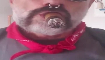 Tof Cigarporn